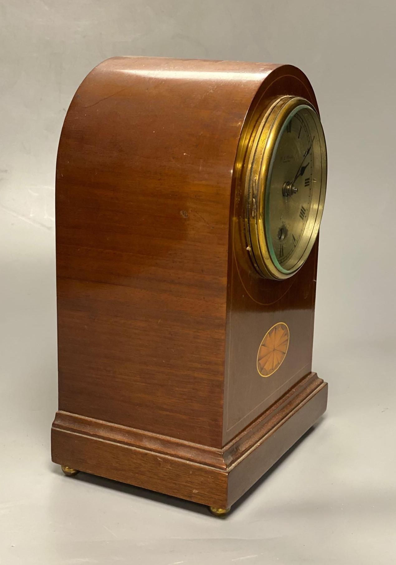 An Edwardian inlaid mahogany eight day mantel clock, with spring drive timepiece movement, 26cm